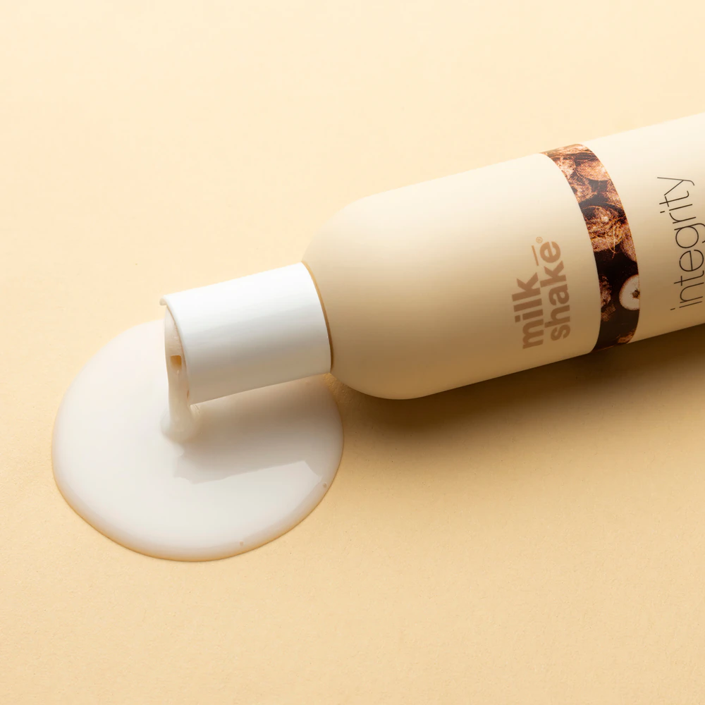 Milk Shake Milk Shake Integrity System Nourishing 300 мл Подхранващ шампоан - Шампоан 2