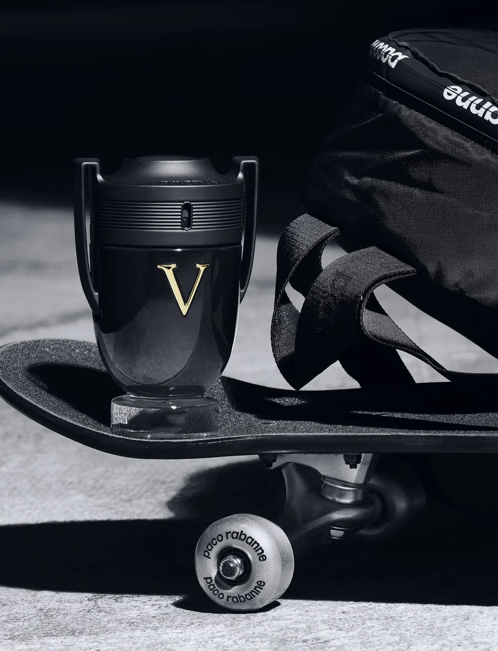 Paco Rabanne Paco Rabanne Invictus Victory Extreme EDP 100 мл - Парфюмна Вода за Мъже ТЕСТЕР 4