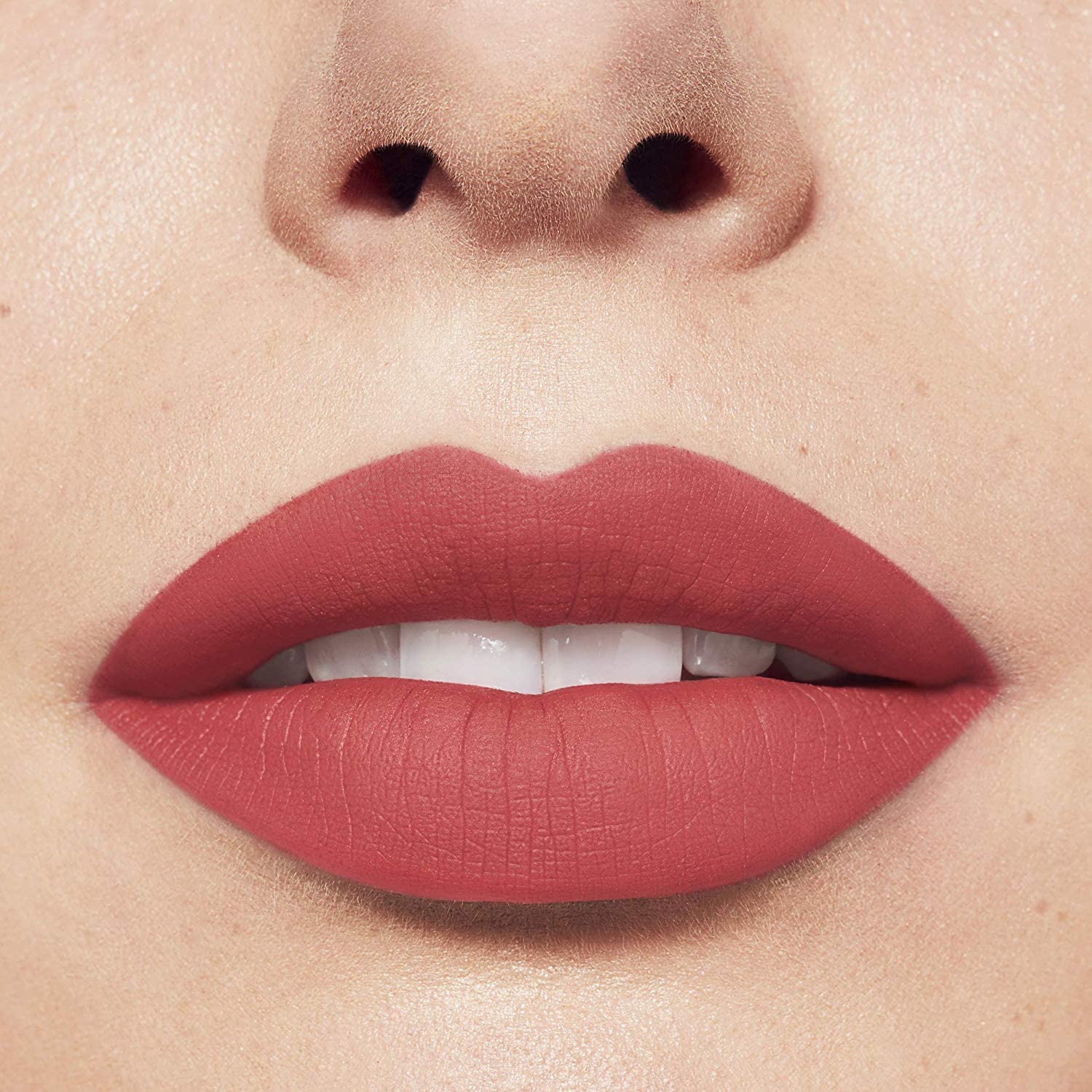 Bourjois Bourjois Rouge Edition Velvet Dimethicone Matte Liquid Lipstick — Матиращо течно червило, 7.7 мл — 04 Peach Club 2
